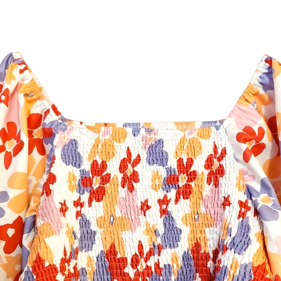 Shein Curvy Floral Smocked Crop Top NWOT - Picture 14 of 16